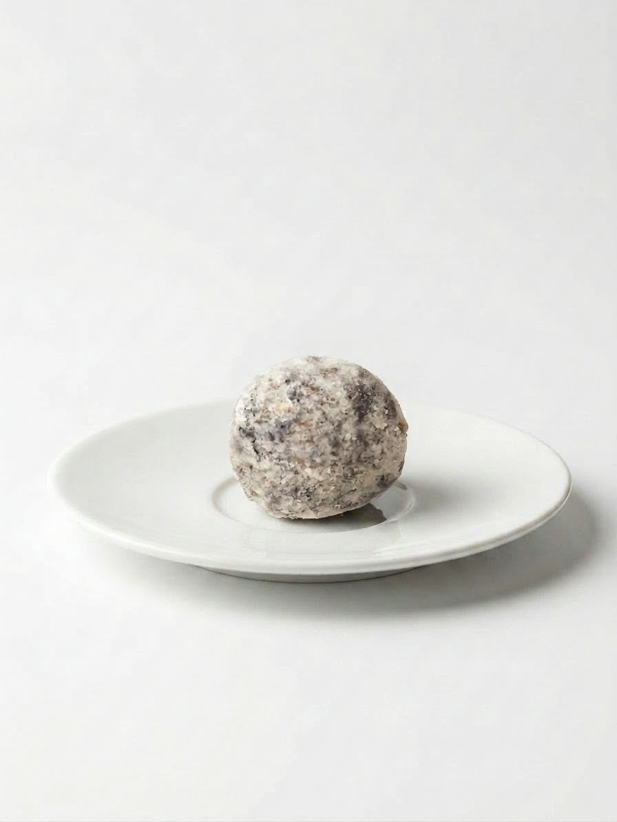 Milky White Oreo